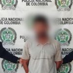 Capturado tras ser sorprendido desnudo agrediendo sexualmente a su hijastra