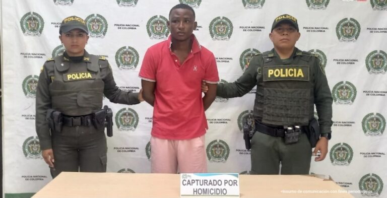 Detenido y enviado a prision por ser acusado de asesinar