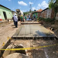 El programa departamental Chao Barro bienvenido el pavimento llega al