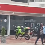 Le robaron 30 millones a un hombre en Bocagrande mientras