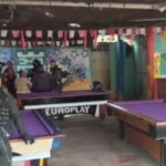 Sicarios asesinan a un mototaxista dentro de un billar en