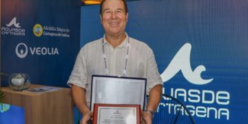 Andesco otorgo un reconocimiento especial a Aguas de Cartagena por