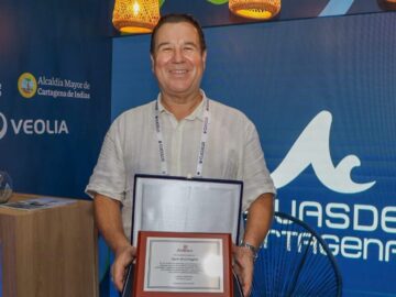 Andesco otorgo un reconocimiento especial a Aguas de Cartagena por