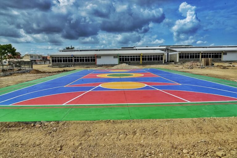 Inauguracion de la Institucion Educativa de Tierra Baja