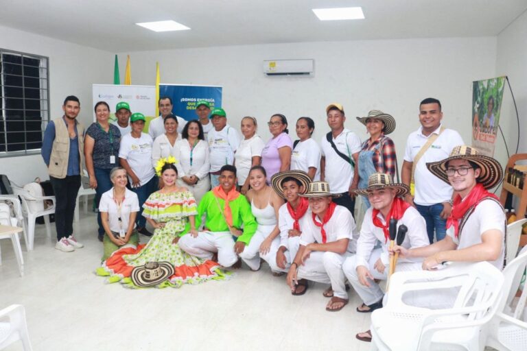 Manos al Campo recoleccion de oportunidades para familias que cultivan