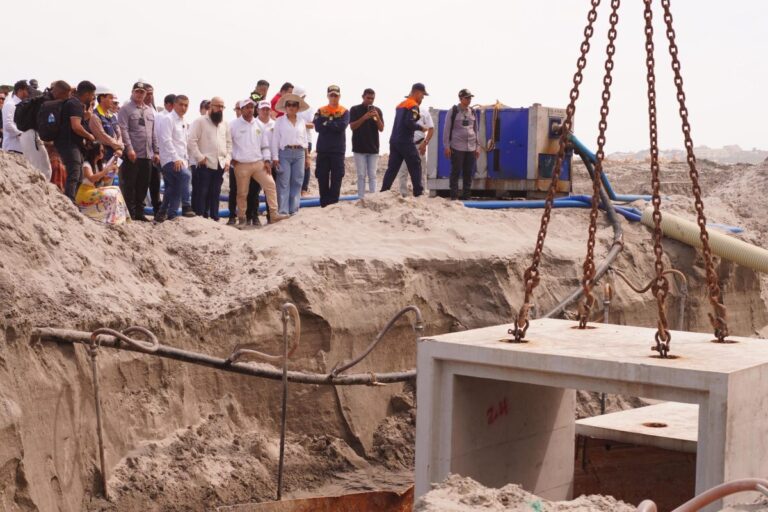 Nacion y distrito evaluan el progreso del proyecto de Proteccion