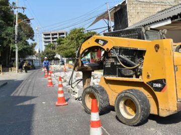 Progresan las obras de renovacion de la red de alcantarillado