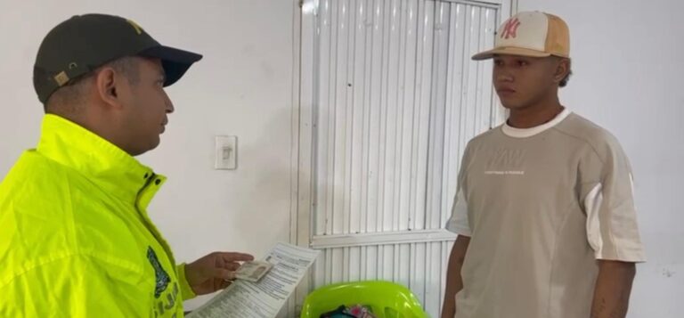 Se entregaron los presuntos responsables del homicidio de un joven