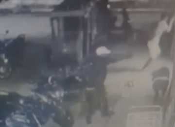 Titulo reescrito Un intervalo de 45 minutos entre dos actos