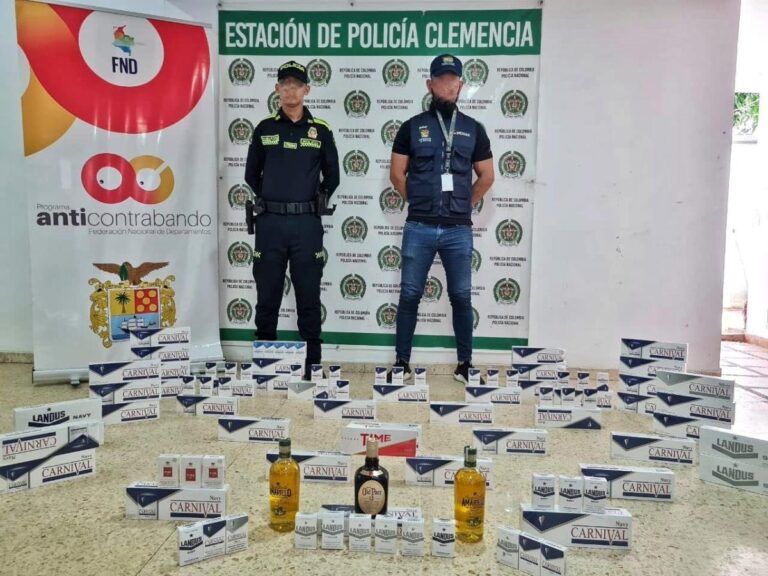 En Clemencia Bolivar la Gobernacion y la Policia incautan licor y