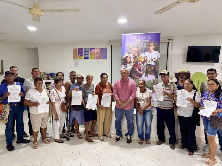 Interaccion con la comunidad de Las Palmas en San Jacinto