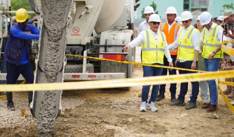 Comenzó la construcción de nuevos colegios en Cartagena. El primero tiene un plazo de entrega establecido.