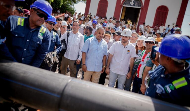 Comienzan al mismo tiempo las obras del nuevo sistema de acueducto para Santa Rosa y Villanueva