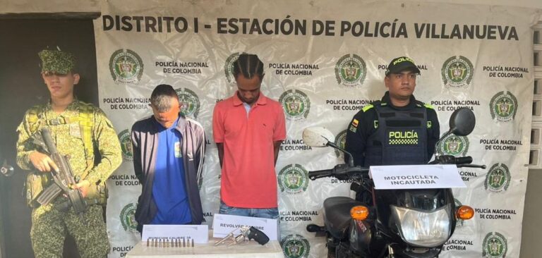 Cuchilla y El Pambe detenidos en Villanueva por extorsion portando