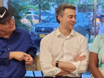 Daniel Quintero se reunio con lideres comunitarios en Cartagena Bolivar