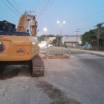 Debido a una fuga en la tuberia de agua potable