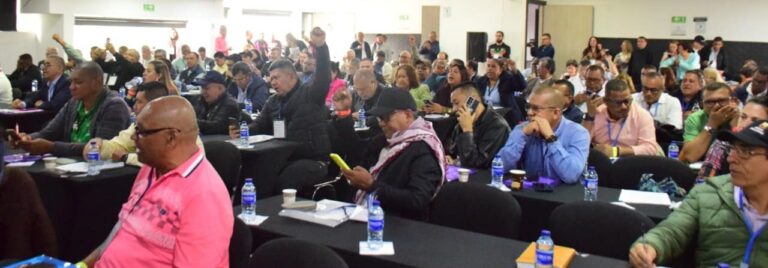 Energica declaracion politica de la CUT contra la derecha y