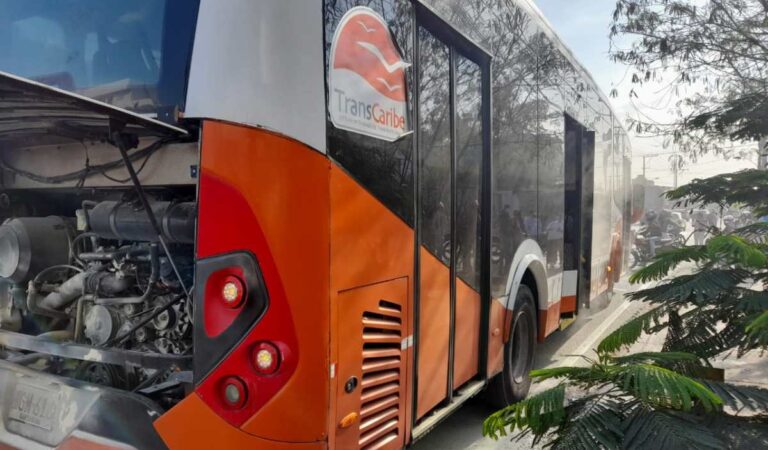 La alarmante condición de la flota de buses de Transcaribe La alarmante condición de la flota de buses de Transcaribe