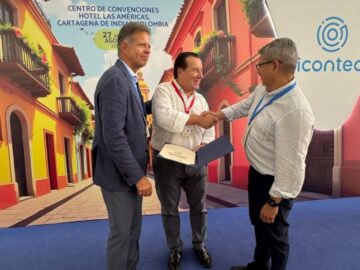 Reconocimiento de ICONTEC para el Gerente de Aguas de Cartagena