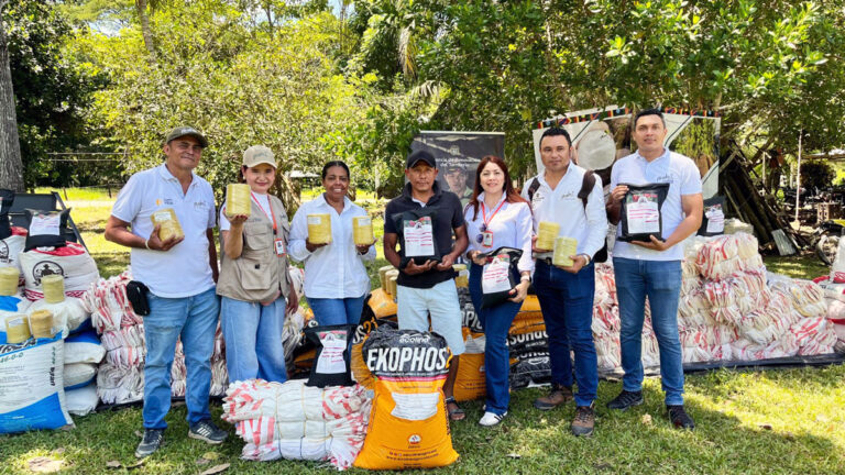 Renovacion del Territorio proporciona insumos a comunidades etnicas en la