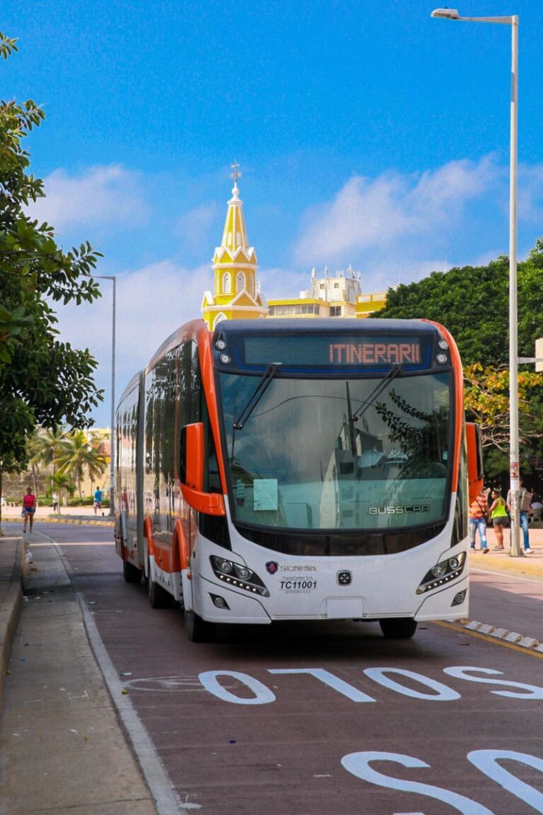 Transcaribe elige proveedor para su nueva flota de vehiculos el