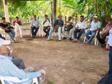 1761105924 Jose Luis Cock Echavez precandidato a la Camara por Bolivar