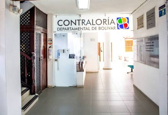 Asamblea emite alerta por posible inhabilidad del aspirante a contralor