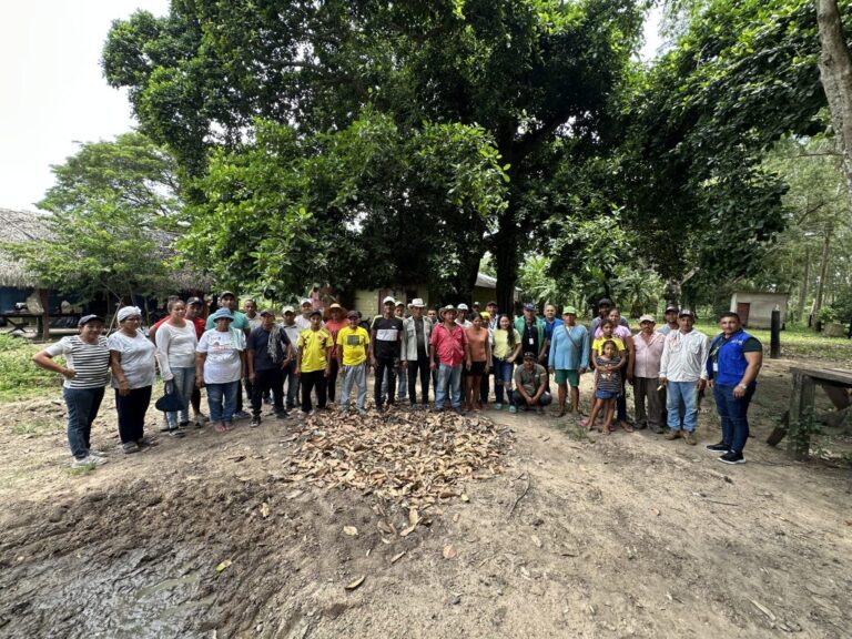 Capacitacion a beneficiarios del programa de restitucion de tierras en