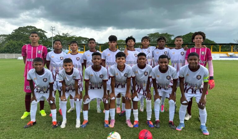 Club Fuerza Elite, representando a Bolívar, asegura su lugar en el torneo nacional Sub-13 de Difutbol Club Fuerza Elite, representando a Bolívar, asegura su lugar en el torneo nacional Sub-13 de Difutbol
