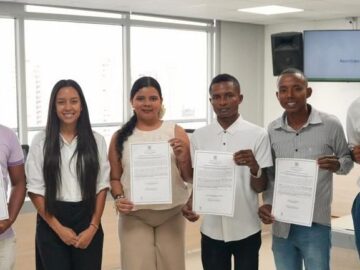 El Futuro del Cambio Gobernador Arana Inaugura a los Nuevos