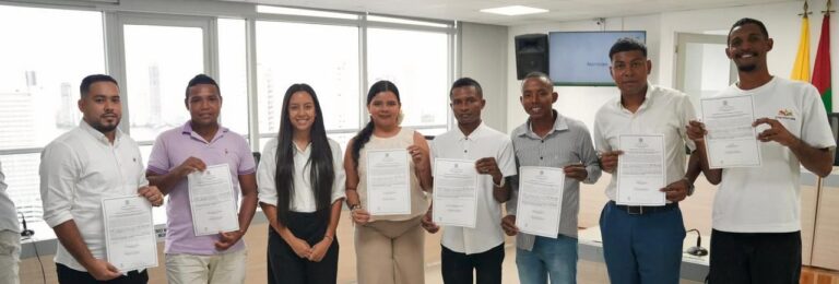 El Futuro del Cambio Gobernador Arana Inaugura a los Nuevos