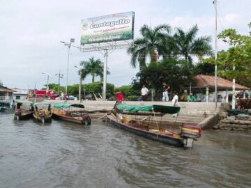 Nulidad de la Resolucion que establecio nueva plantilla de personal