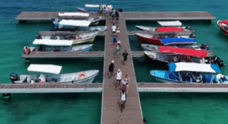 Olas intensas generadas por Melissa impactan el nuevo muelle de