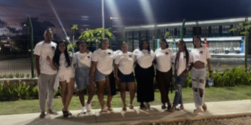 Raices de Liderazgo Jovenes de Tierra Baja buscando liderar el
