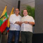 UniCartagena otorga reconocimiento a Aguas de Cartagena por sus 30