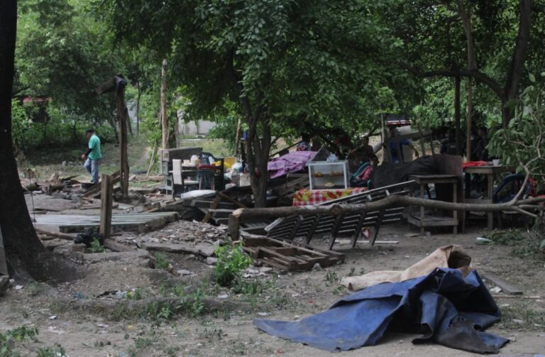 Vendedores desalojados en Puente de Turbaco adelantaran su jornada de