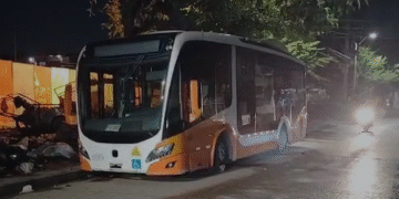 ¡Increible Conductores de Transcaribe deben pasar la noche en los