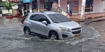 Crespo cuenta con piscina en la Calle 70 Crespo se