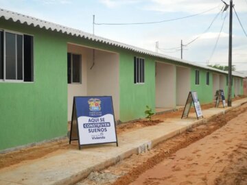 En San Pablo Bolivar la Gobernacion entrega viviendas en el proyecto