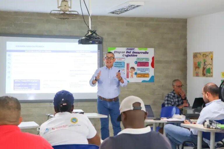 Los lideres comunitarios descubren las ventajas de la parada tecnica