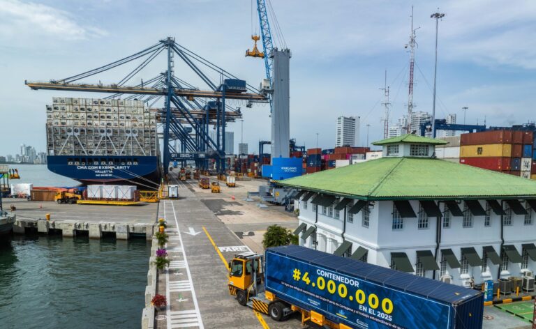 1766765435 Grupo Puerto de Cartagena ha movido 4 millones de contenedores