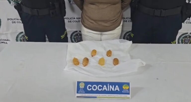 Alerta en el Aeropuerto detienen a mujer con 1700 gramos