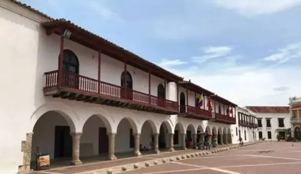 Fiscalia indagara sobre el desempeno de funcionarios de la administracion