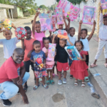 Ninos de San Pablo corregimiento de Marialabaja viven una feliz