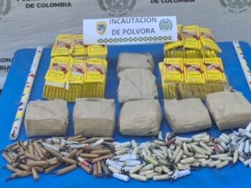 Policia de Transito de Bolivar detiene el transporte de polvora