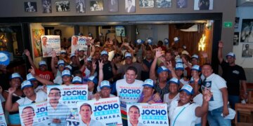 1768676733 Jocho Ardila se afianza en los barrios de Cartagena con