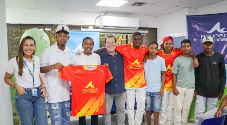 Acuacar reitera su compromiso social con la juventud de Cartagena