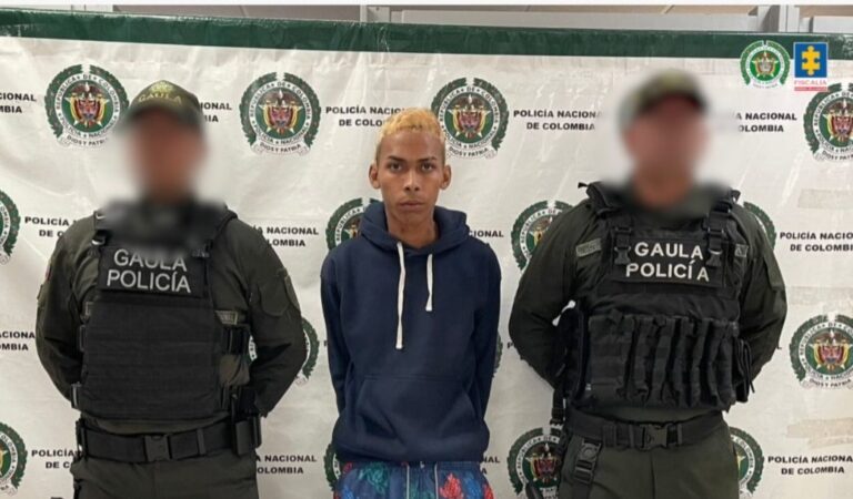 Asegurado Alejandro García, sospechoso de extorsión a un comerciante en Cartagena.