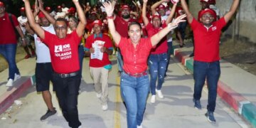 En Clemencia y Santa Catalina Yolanda Wong presenta sus propuestas