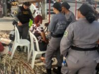 Guardia Ambiental forma a vendedores en Cerro la Popa durante